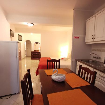 Casa D'Amelia Apartment Vila do Bispo Ngoại thất bức ảnh